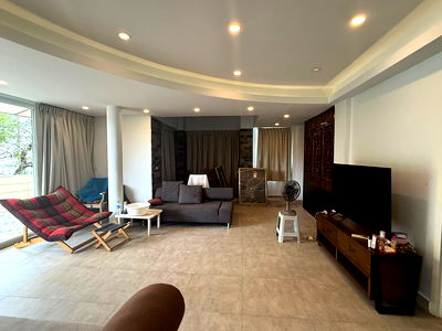 บ้านเดี่ยว ชลบุรี : Metro Jomtien Condominium 2 Bedroom Sea & Garden View