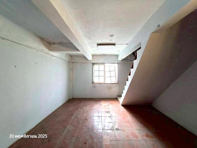 picture SHOP HOUSE 29.2 Sq.w. Cha-Am Petchburi for 3.1M - 7/44