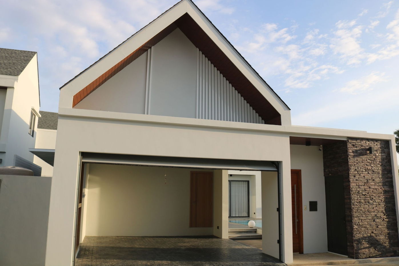 รูป Pool Villa 4 Bedroom Huai Yai Pattaya - รูปที่ 4/8