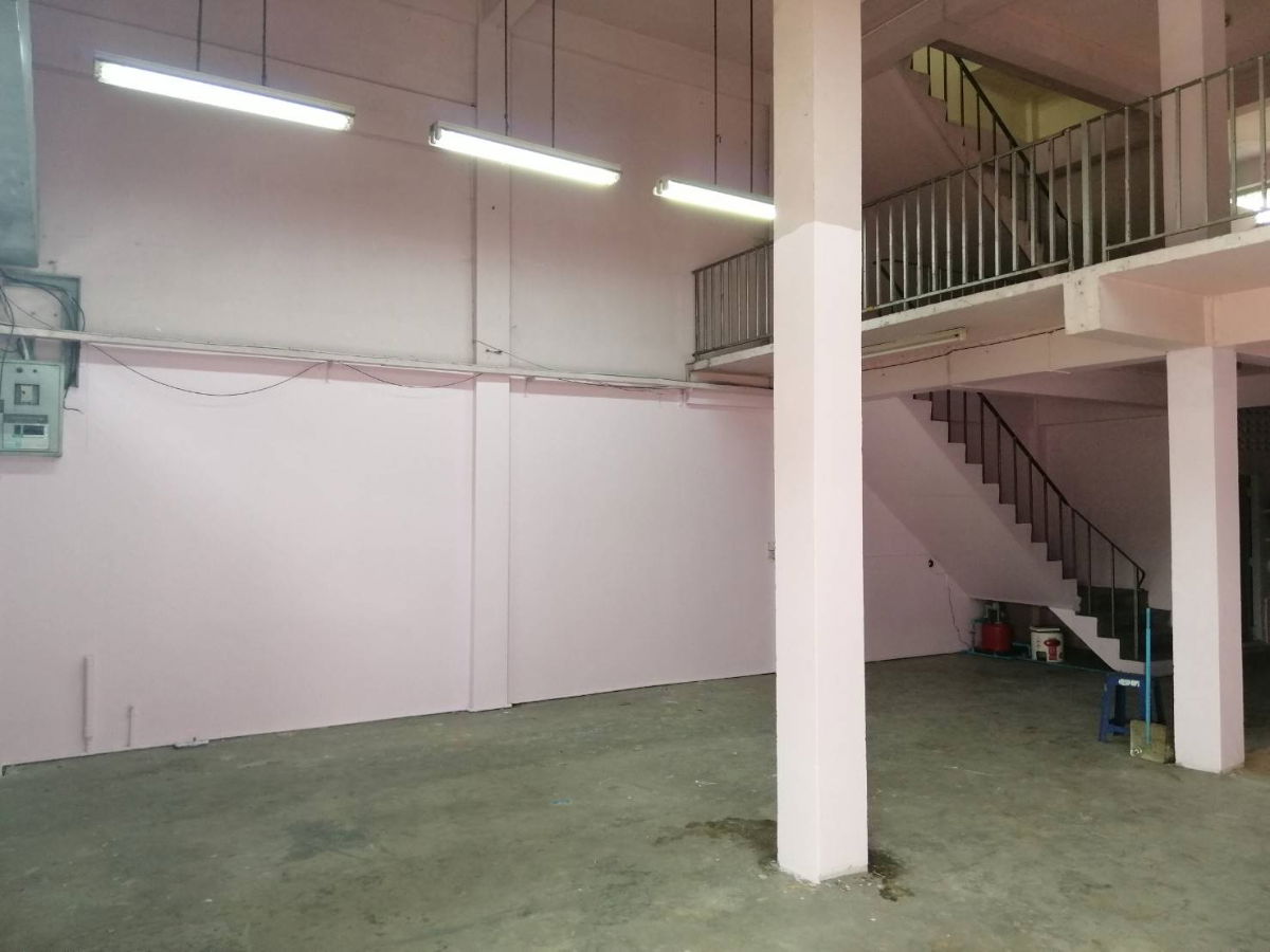 รูป ติดถนนใหญ่ ใกล้รถไฟฟ้า MRT คลองบางไผ่ 700 เมตร เช่าตึกแถว บางบัวทอง 2 คูหา ติด ถนนกาญจนาภิเษก เหมาะทำออฟฟิศ โกดังเก็บสินค้า - รูปที่ 20/30