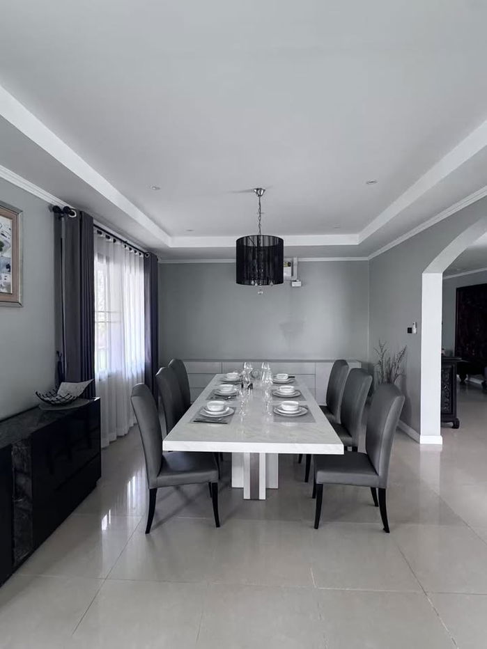 รูป Pool View Villa 3 Bedroom for sale East Pattaya - รูปที่ 8/14