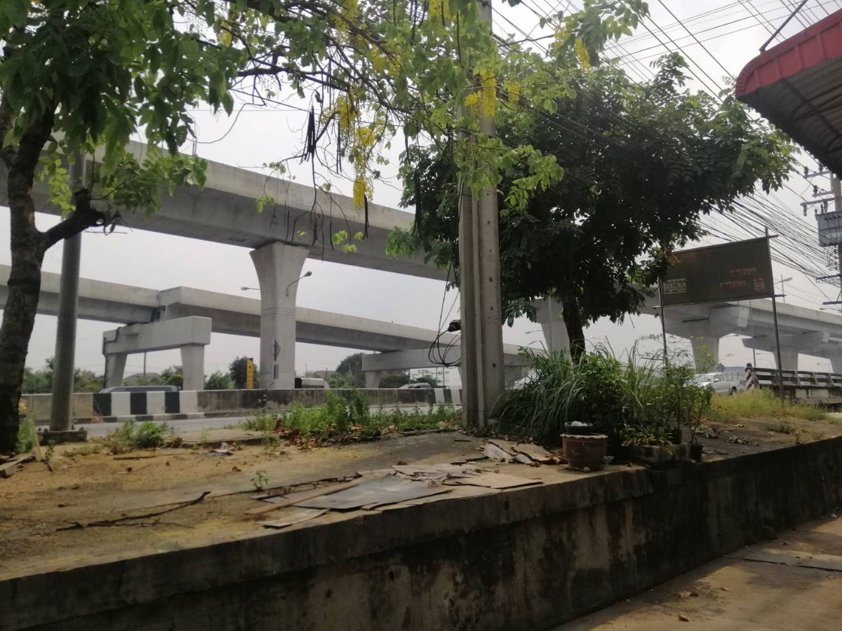 รูป ติดถนนใหญ่ ใกล้รถไฟฟ้า MRT คลองบางไผ่ 700 เมตร เช่าตึกแถว บางบัวทอง 2 คูหา ติด ถนนกาญจนาภิเษก เหมาะทำออฟฟิศ โกดังเก็บสินค้า - รูปที่ 4/30