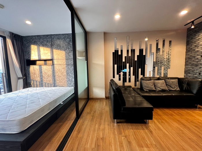 รูป 💖ปล่อยเช่า Condo The Tree Interchange ติดห้างเกตเวย์บางซื่อ / 1 ห้องนอน 36 ตรม ราคาเพียง 12,000 บาท/สอบถามได้นะคะ 🟢 Line : atfirm2010💖 - รูปที่ 6/19