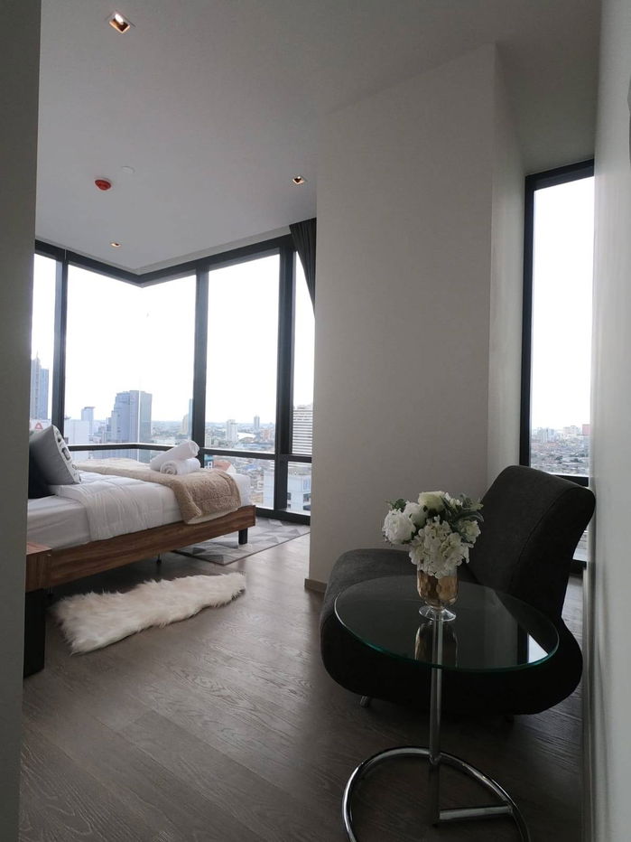 picture Aston Silom (near BTS Saladeang, Ready to Move in) - 3/17