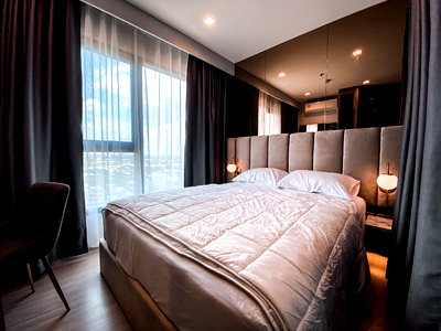 Condos for sale Soi Sukhumvit 101 : P-140126 Stunning City View 1-Bed at Life Sukhumvit 62 near BTS Bang Chak! 4.8M THB Line Id: @easythaihome 085-592-2897