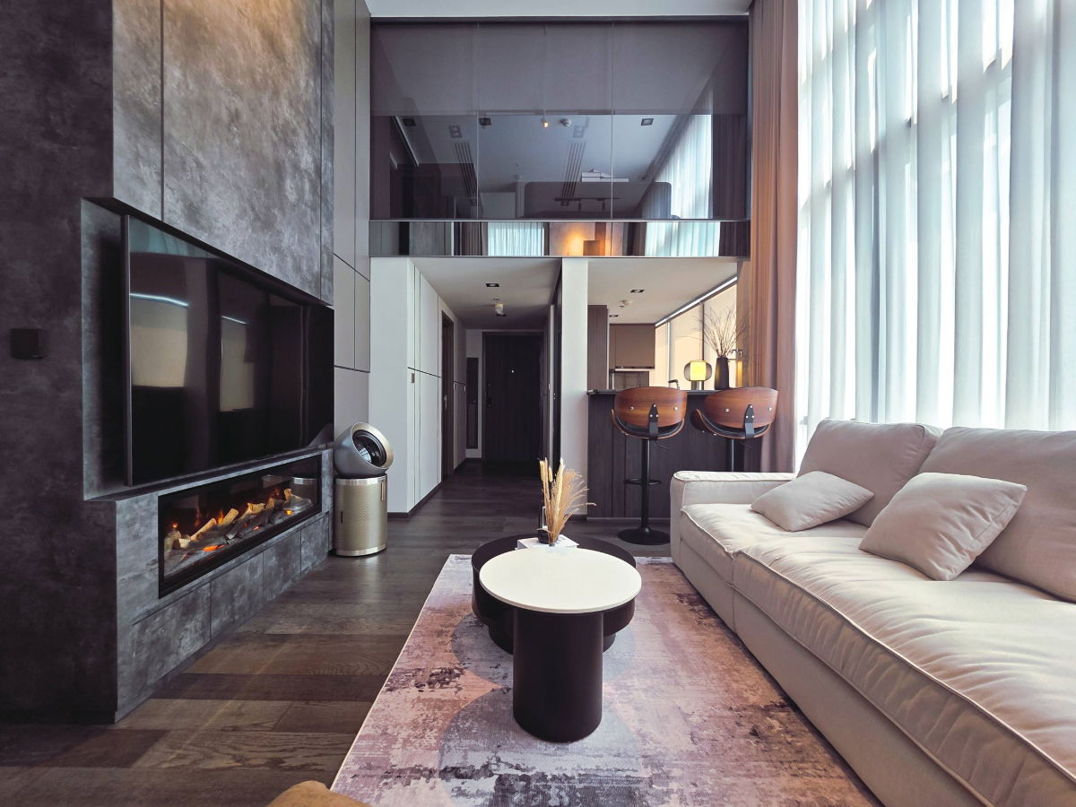 รูป +++เช่าด่วน+++ Conner Ratchathewi** Duplex 1 ห้องนอน ขนาด 51 ตรม. แต่งครบพร้อมเข้าอยู่!!! - รูปที่ 1/14