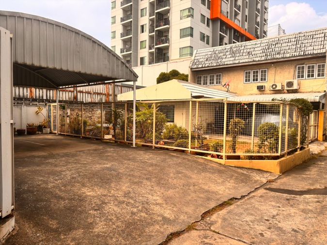 ขายบ้านเดี่ยว 4 ห้องนอน 400 ตร.ม. 134 ตร.ว. เขตพญาไท