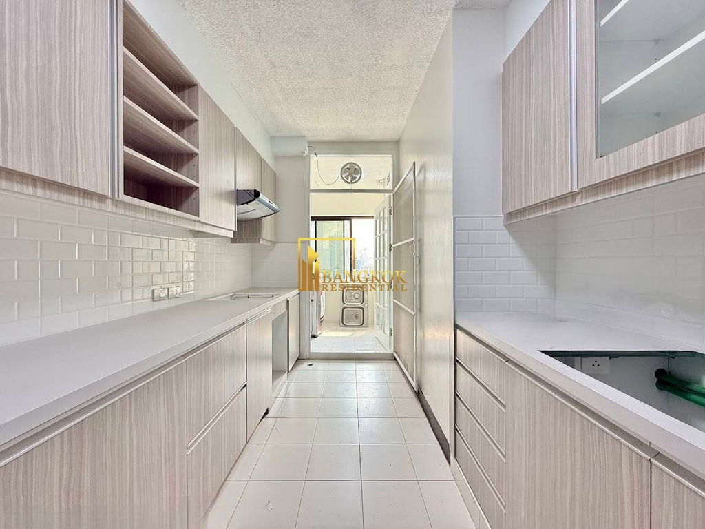 picture Spacious 3 Bedroom Apartment For Rent in Prime Location - BR21205AP - 9/42