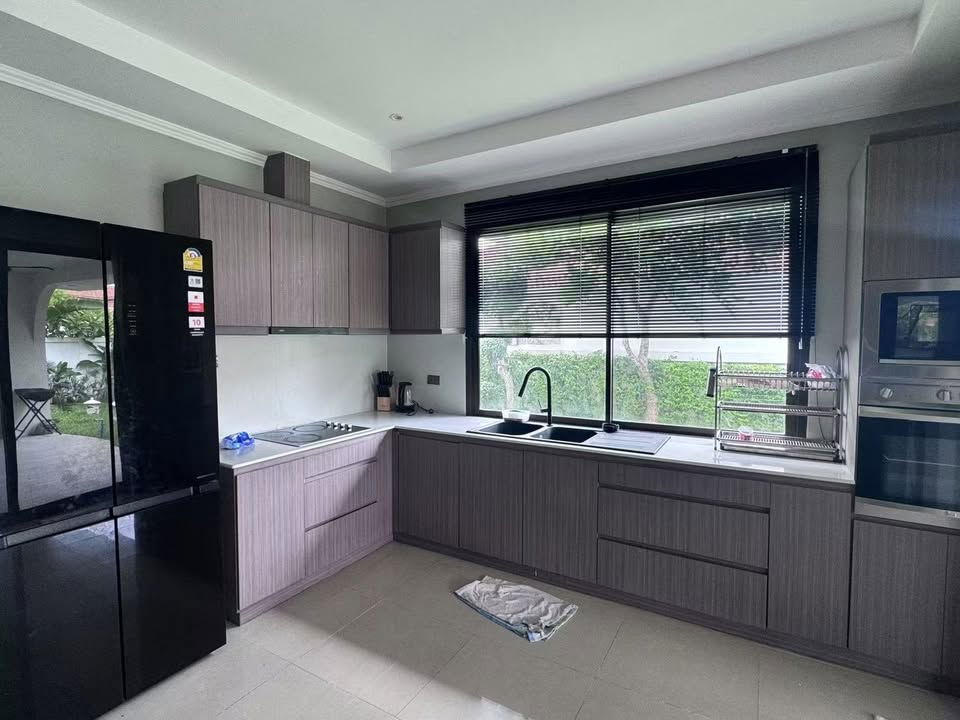 รูป Pool View Villa 3 Bedroom for sale East Pattaya - รูปที่ 9/14