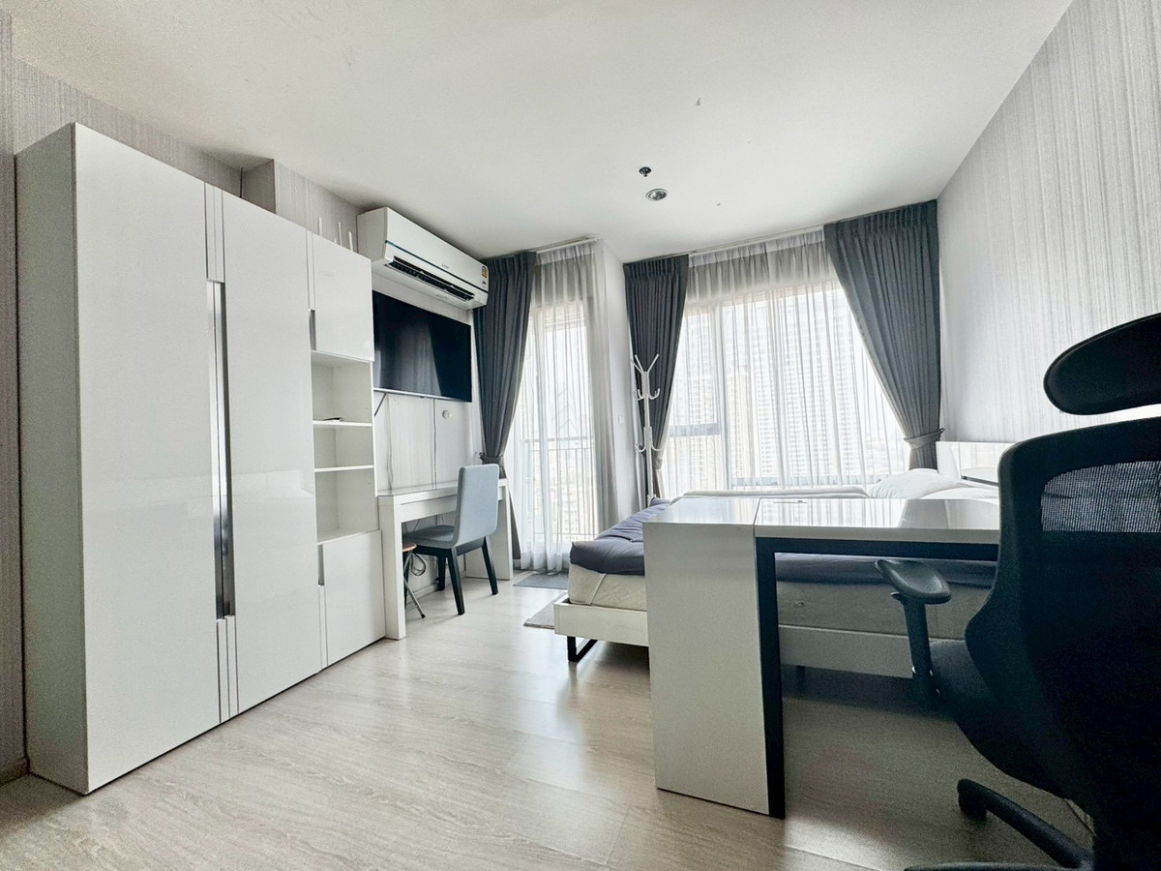 รูป 🎈#MT2603_001 🎈💥ด่วน💥ว่างชัวร์ รีบคลิก ก่อนหลุดมือ‼️ 𝗙𝗼𝗿 𝗥𝗲𝗻𝘁 1️⃣4️⃣k.🔥🔥#ใกล้MRTพระราม9คอนโด ริธึ่มอโศก1 - รูปที่ 6/9