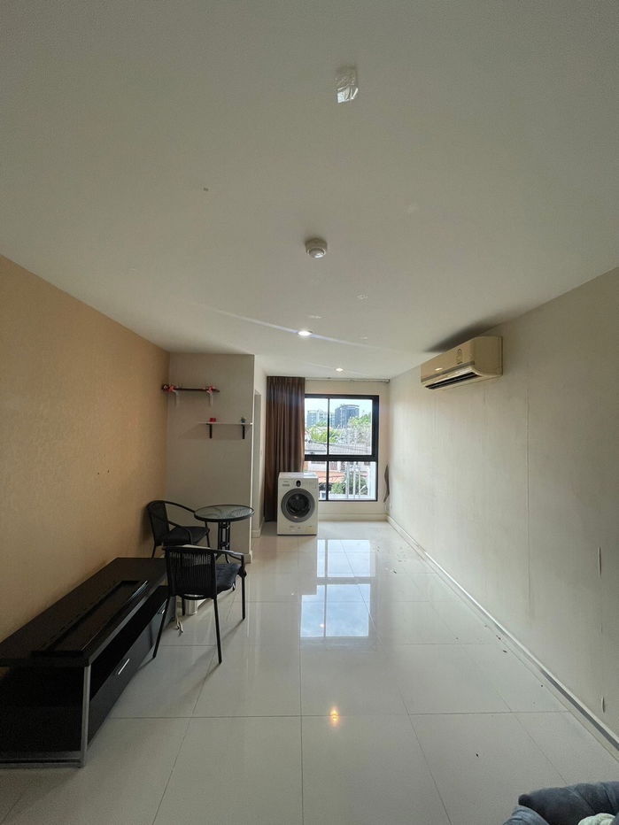 picture 🟪🟦🟩🟨🟧 Condo for sale: Metro Sky Ratchada / 3 million baht 🛎️🛎️ | Line@: @assetspro - 2/12