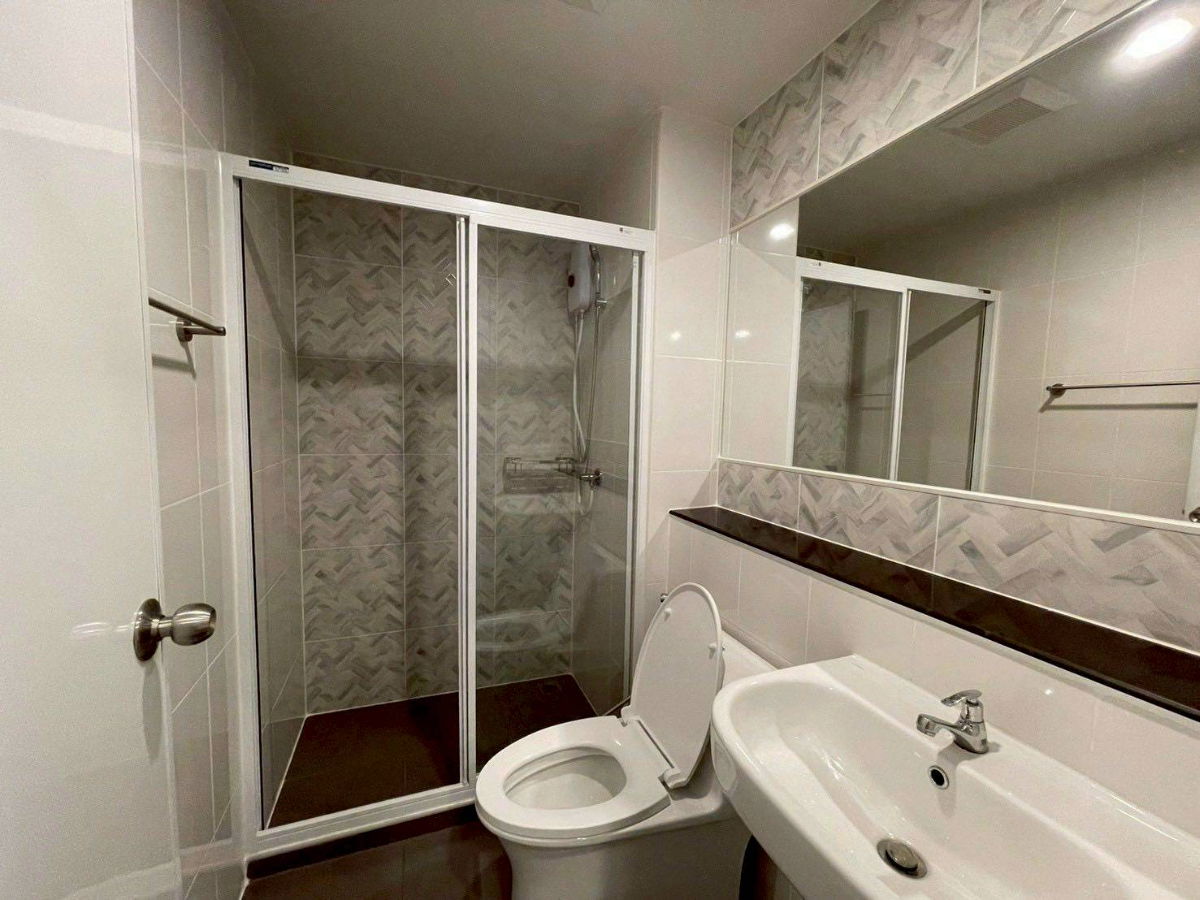 picture #E043 🎉030269 Condo for Rent: Regent Home Bangna - 7/8