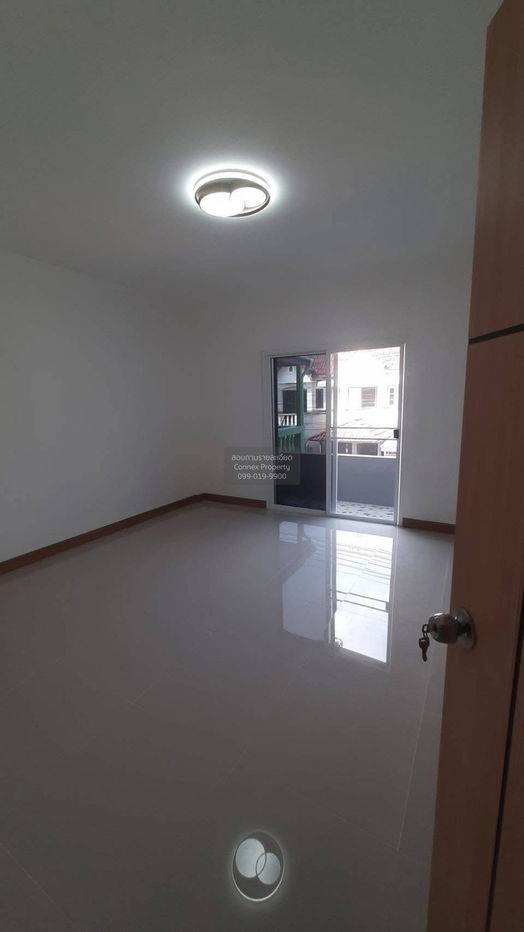 รูป ขายทาวน์เฮ้าส์/ทาวน์โฮม  หมู่บ้านสุขสันต์ 2 เพชรเกษม 92/2 บางแคเหนือ เขต บางแค กรุงเทพ CX-147261 ✅ ทักไลน์ @connexproperty ตอบทันที ทีมงานมืออาชีพ ✅ - รูปที่ 3/7