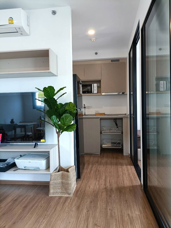 รูป ให้เช่าห้องสวย แต่งพร้อมเฟอร์ครบ วิวดี การเดินทางสะดวก ติดสถานีอินเตอร์เชนจ์ มีนบุรี - คอนโด ดิ ออริจิ้น รามฯ 209 อินเตอร์เชนจ์  - รูปที่ 3/11