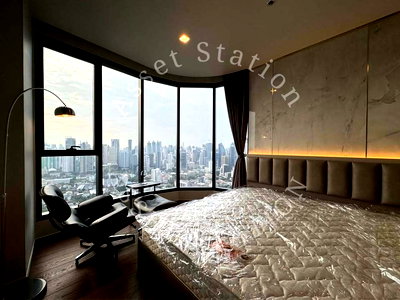 Condos for rent : 🚅✨ Spacious unit available in the Sukhumvit area at Ideo Q Sukhumvit 36 – Convenient transportation 🚄 Close to BTS Thong Lo Station 📍