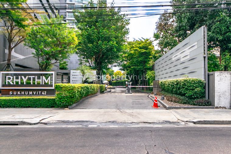 Rhythm Sukhumvit 42