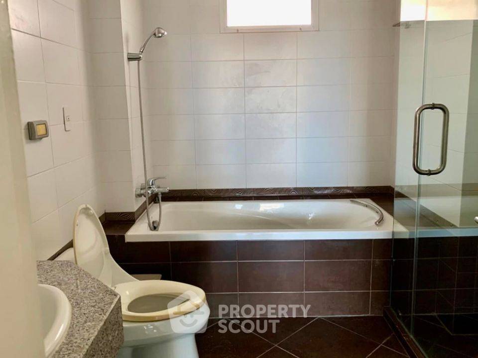 รูป คอนโด 2-ห้องนอน ที่ ริมธารา เรสซิเด้นซ์ คอนโดมิเนียม ใน บางโพงพาง (ID 821093) - รูปที่ 3/10