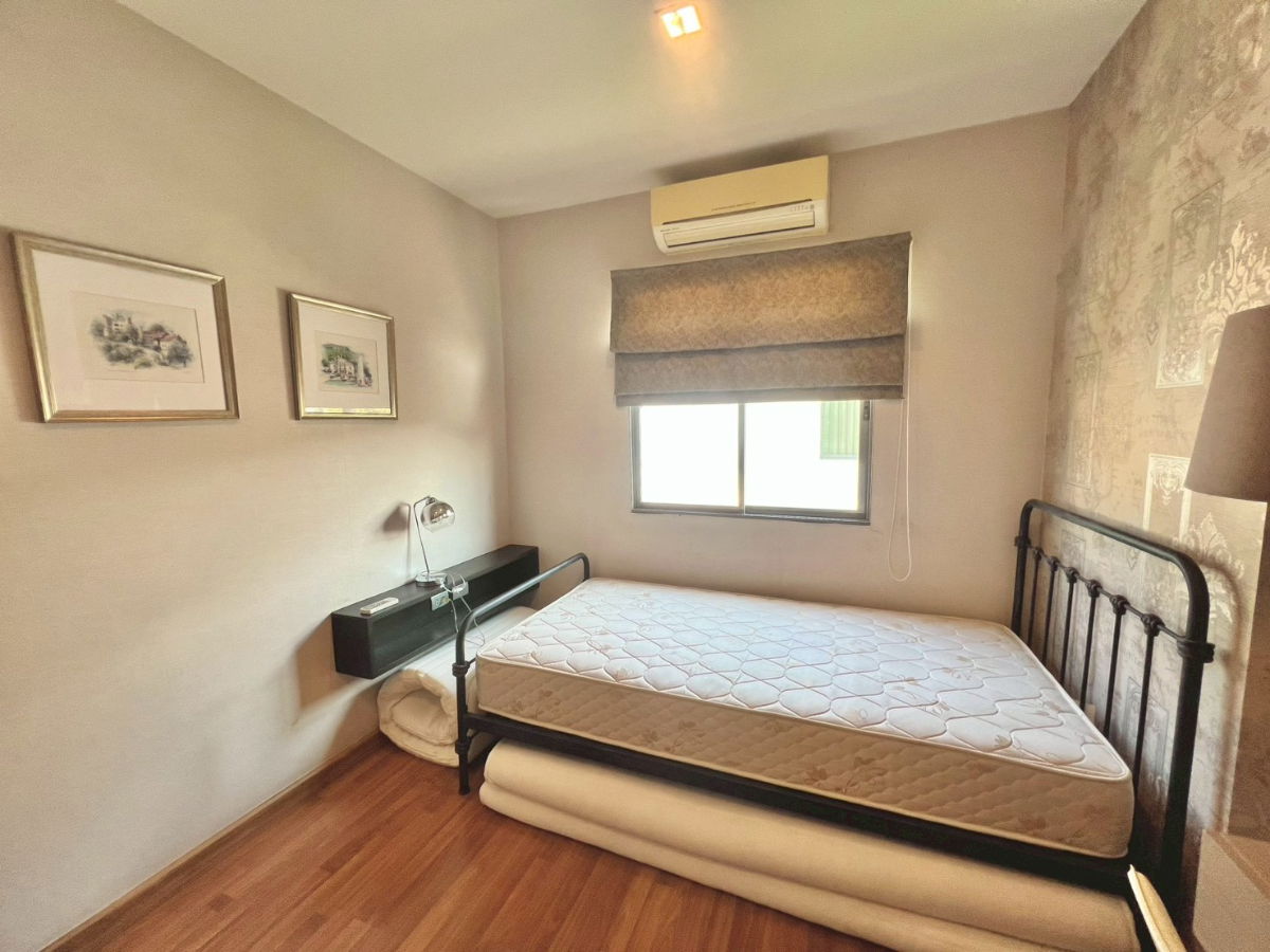 รูป ขายด่วน! บ้านเดี่ยว 4-ห้องนอน 3-ห้องน้ำ แปลงมุม พร้อมเฟอร์นิเจอร์ Built-in สวยจบครบทั้งหลัง - รูปที่ 51/57