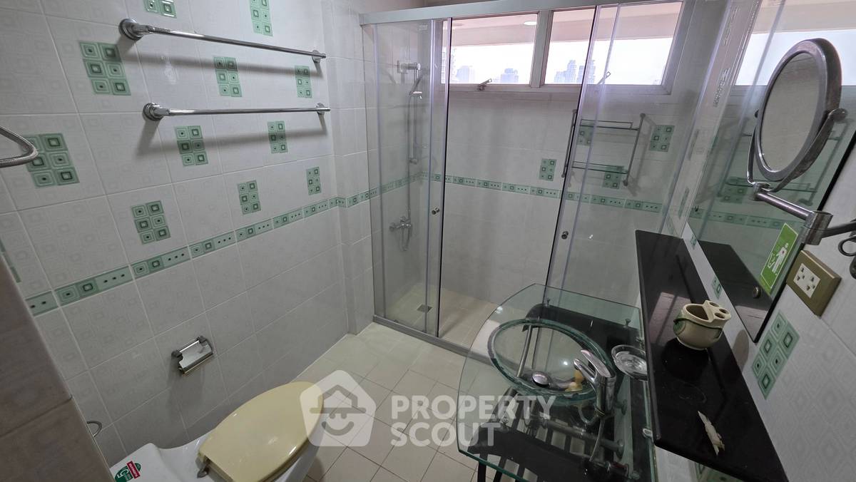 รูป คอนโด 2-ห้องนอน ที่ เดอะวอเตอร์ฟอร์ด ไดมอน ทาวเวอร์ สุขุมวิท ใกล้ BTS พร้อมพงษ์ (ID 2049153) - รูปที่ 9/11