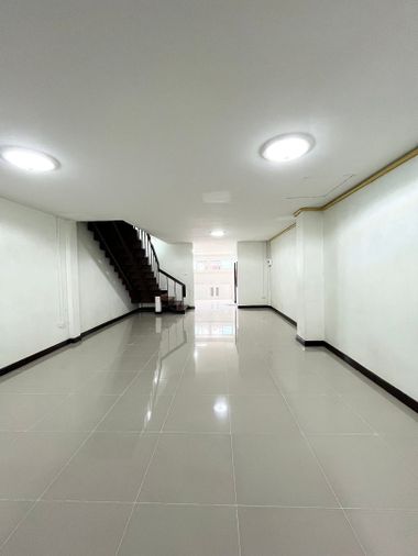 2-bed townhouse for rent, 25 sq wah, Klongchan Villa 1
