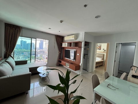 🌟 Aspire Sukhumvit 48
Size 65 SQ.M Type 2 Bedroom 2 Bathroom On the 17th Floor 
Rental.34,000 THB