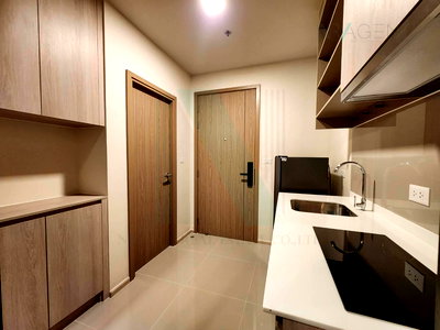 Condos for rent Robinson Bang Rak : 📌 For Rent Condo FLO BY SANSIRI Building 1, Floor 14,Studio, Room size 24 sqm