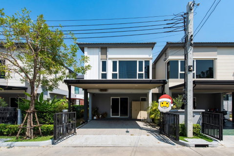 รูปภาพ 🏡 ให้เช่า บ้านแฝดหรู Grande Pleno Mega Bangna 3 ห้องนอน 3 ห้องน้ำ โซนเมกาบางนา พร้อมระบบ Smart Home ทั้งหลัง!