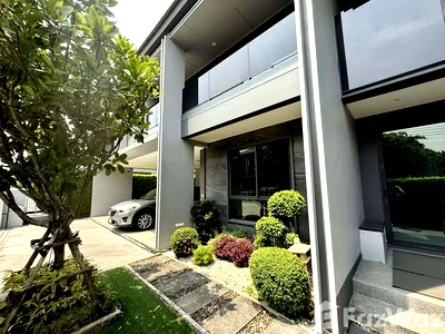 เช่าบ้านเดี่ยว กรุงเทพมหานคร : บ้านเดี่ยวให้เช่า 4 ห้องนอน ในโครงการ เศรษฐสิริ กรุงเทพ กรีฑา 2 5914542