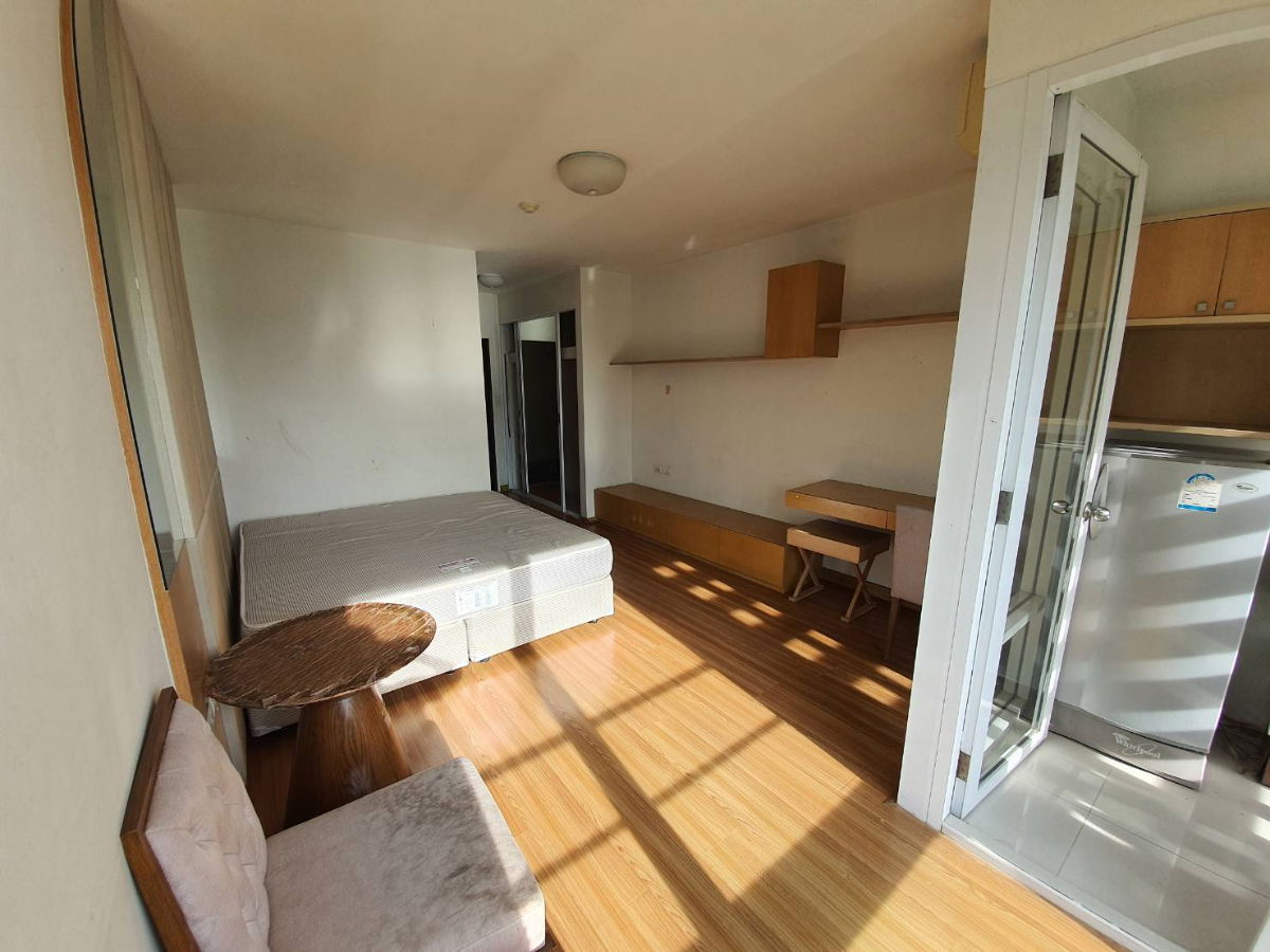 รูป 🎈#MT2603_005🎈💥ด่วน💥ว่างชัวร์ รีบคลิก ก่อนหลุดมือ‼️ 𝗙𝗼𝗿 𝗥𝗲𝗻𝘁8️⃣ k.🔥🔥#ใกล้รถไฟฟ้าสายสีส้มคอนโด    ไอเฮาส์พระราม9เอกมัย  - รูปที่ 1/20