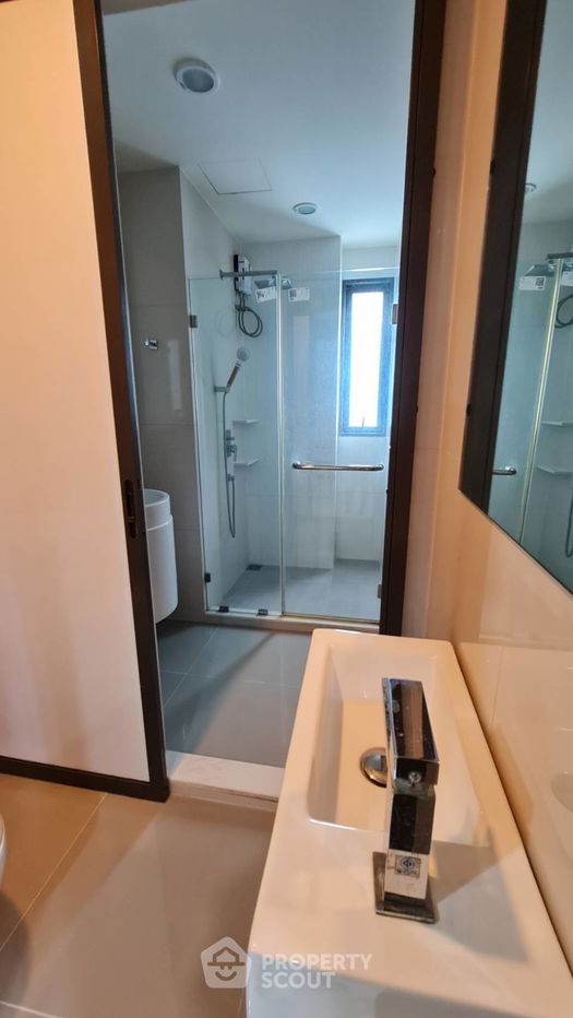 รูป คอนโด 2-ห้องนอน ที่ ริทึ่ม อโศก ใกล้ MRT พระราม 9 (ID 1158735) - รูปที่ 8/9