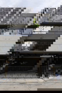 รูปภาพ เช่า Nue Hybe Suksawat (นิว ไฮบ์ สุขสวัสดิ์)