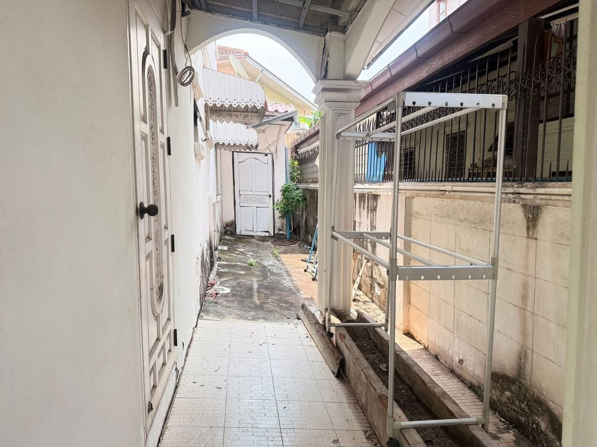 รูป ขายบ้านเดี่ยว2ชั้น พื้นที่ 52 ตร.ว.มบ.ธารารมณ์ โซน parkway home ซ.รามคำแหง150 ถ.รามคำแหง เขตสะพานสูง กทม. - รูปที่ 16/16