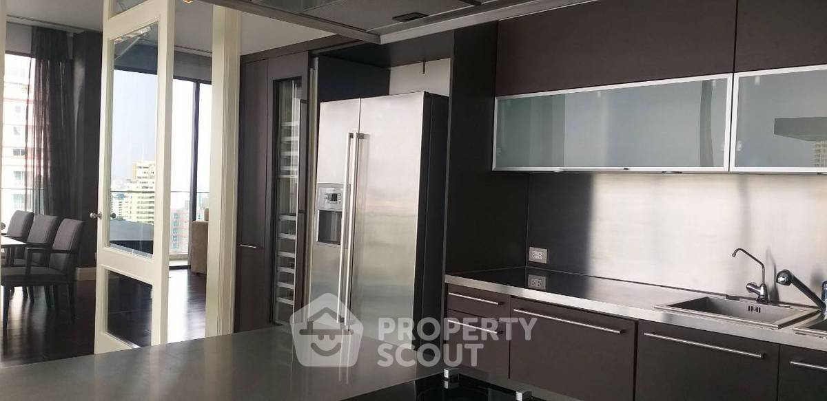 รูป คอนโด 3-ห้องนอน ที่ เลอ รัฟฟิเน่ สุขุมวิท 39 คอนโดมิเนียม ใกล้ BTS พร้อมพงษ์ (ID 2519330) - รูปที่ 5/8