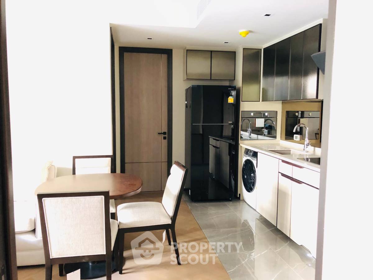 รูป คอนโด 2-ห้องนอน ที่ เดอะ รีเสริฟ สุขุมวิท 61 ใกล้ BTS ทองหล่อ (ID 721873) - รูปที่ 2/7