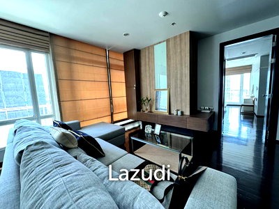 ขายคอนโด : 140.9 ตร.ม.  2 ห้องนอน  3 ห้องน้ำ คอนโดสำหรับ ขายใน คลองตันเหนือ