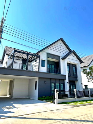 บ้านเดี่ยว สมุทรปราการ : 📌 ขายบ้านเดี่ยว โครงการ เซนโทร บางนา 2 ชั้น 4 ห้องนอน 5 ห้องน้ำ