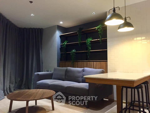 2-BR Condo at Baan Paholyothin Place Condominium near BTS Ari (ID 467792)