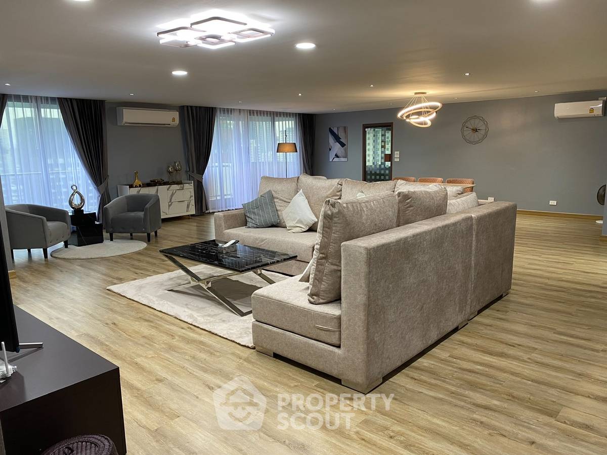 รูป คอนโด 4-ห้องนอน ที่ ดี.เอส. ทาวเวอร์ 1 สุขุมวิท 33 คอนโดมิเนียม ใกล้ BTS พร้อมพงษ์ (ID 835070) - รูปที่ 7/23