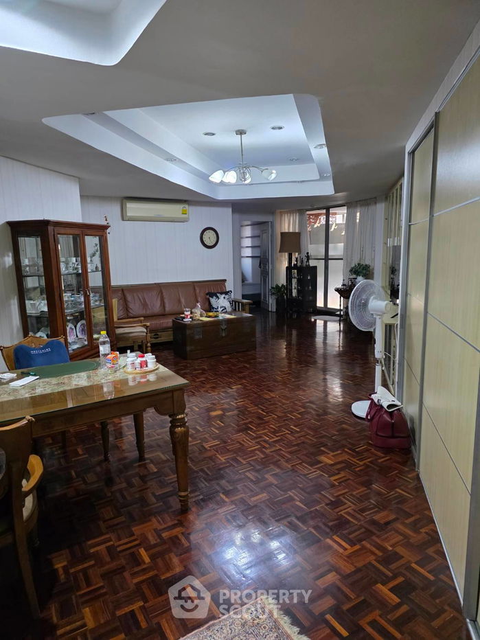 รูป คอนโด 4-ห้องนอน ที่ ไท ปิง ทาวเวอร์ส สุขุมวิท 63 ใกล้ ARL รามคำแหง (ID 2643176) - รูปที่ 1/18