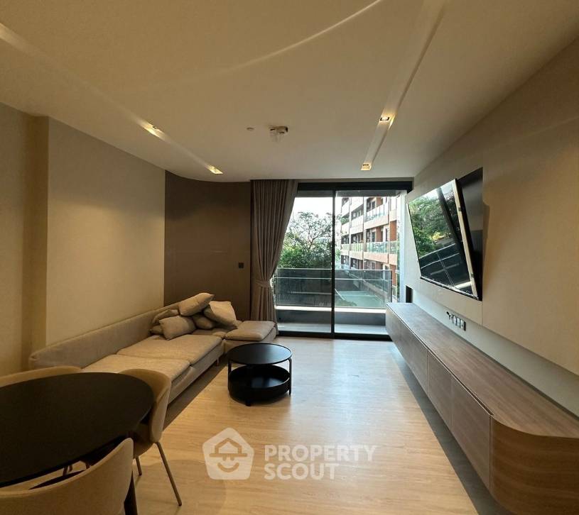 รูป คอนโด 2-ห้องนอน ที่ เดอะ รูม สุขุมวิท 38 ใกล้ BTS เอกมัย (ID 2678294) - รูปที่ 3/4