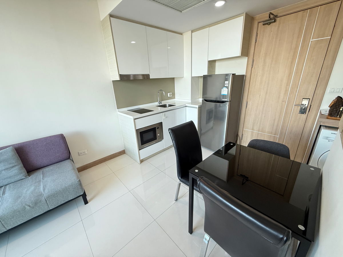 รูป For rent The Riviera Wongmat Beach SeaView  - รูปที่ 15/32