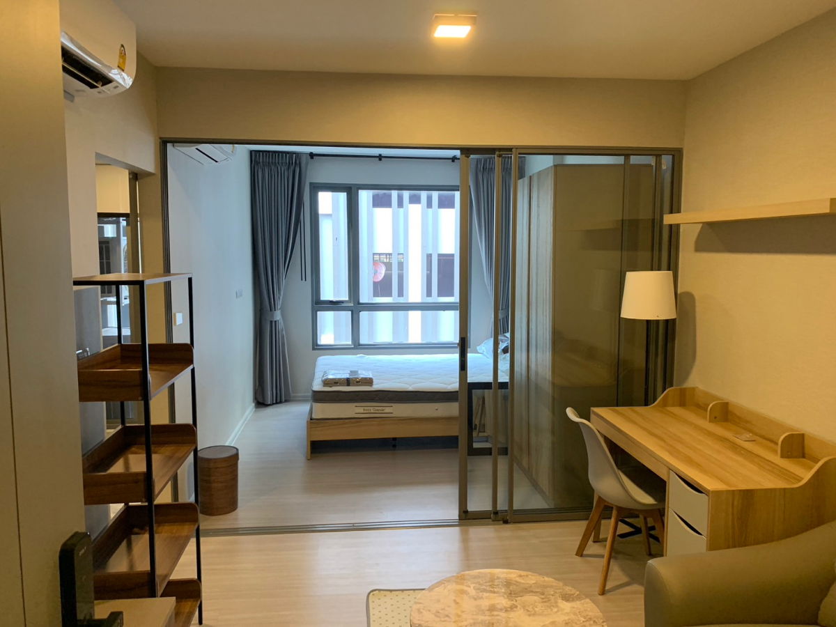 รูป ให้เช่า คอนโดควินน์ธาราภูม สุขุมวิท39 คอนโดใหม่ เฟอร์ครบและเครื่องใช้ไฟฟ้ามีเครื่องดูดฝุ่น และ เครื่องซักผ้า สนใจทัก Line ID: @ProPlus - รูปที่ 6/16