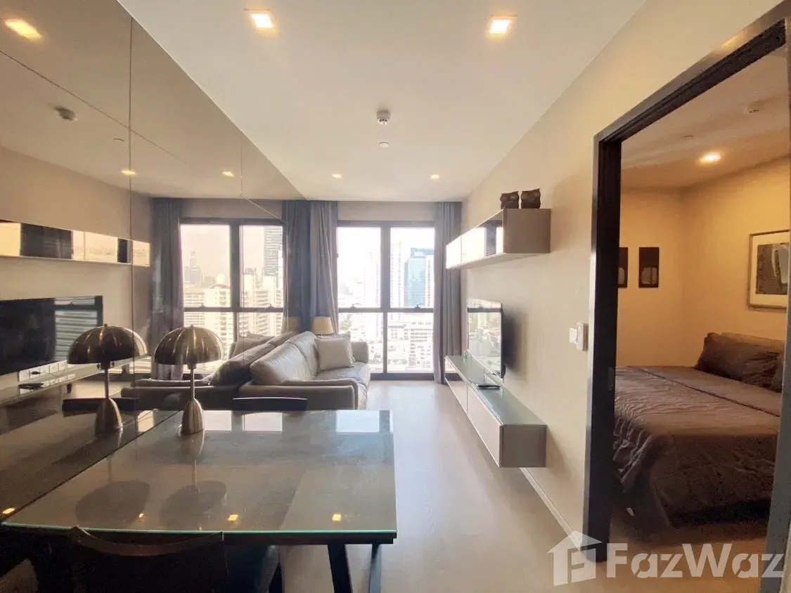 picture Ashton Asoke 6076314 - 7/11