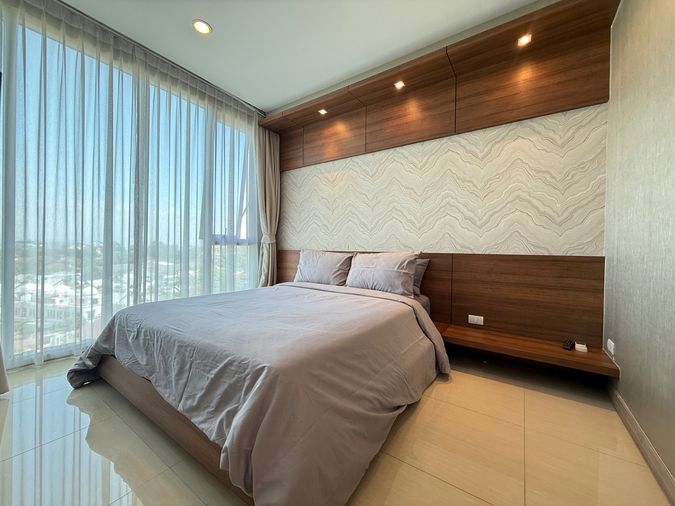 For Rent The Riviera Wongmat Beach *Corner room*