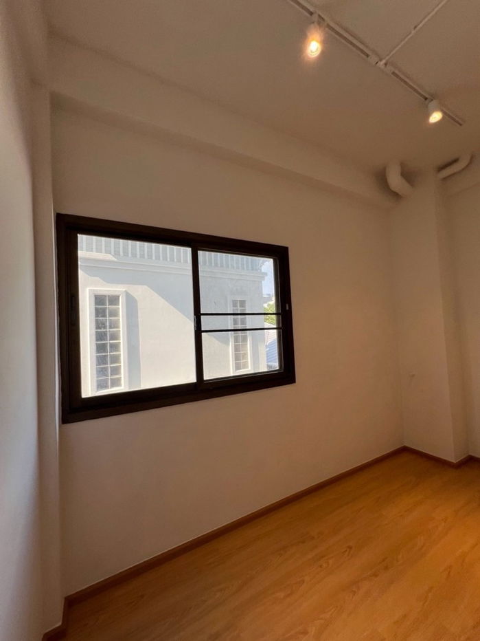 รูป เช่าทาวน์โฮม รีโนเวทใหม่ เจริญนคร 14 ใกล้ บีทีเอส กรุงธนบุรี - รูปที่ 6/18