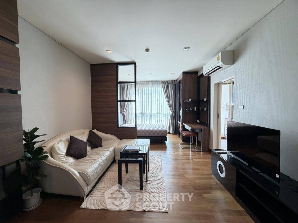 picture Studio Condo at Ivy Thonglor 23 close to Thong Lo (ID 2692714) - 1/12