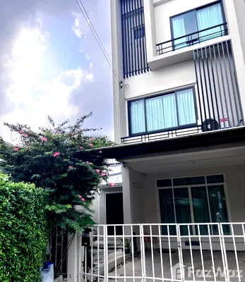 เช่าบ้านเดี่ยว ถนนเพชรเกษม : บ้านเดี่ยวให้เช่า 3 ห้องนอน ในโครงการ เฌอ วงแหวน-สาทร 6077590