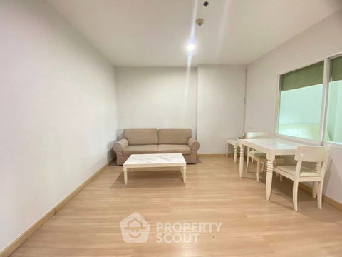 1-BR Condo at Life @ Sathorn 10 near BTS Saint Louis (ID 300499)