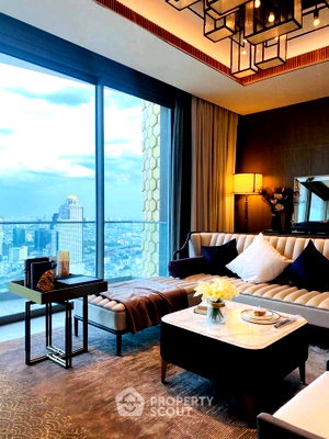 Condos for sale Assumption Convent Silom School : 3-BR Condo at The Residences At Mandarin Oriental, Bangkok near BTS Saphan Taksin (ID 2621772)