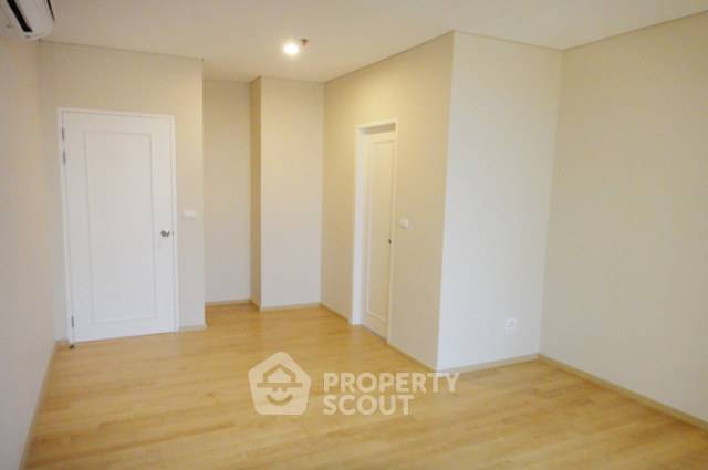 picture 2-BR Condo at Villa Asoke near MRT Phetchaburi (ID 514648) - 5/6